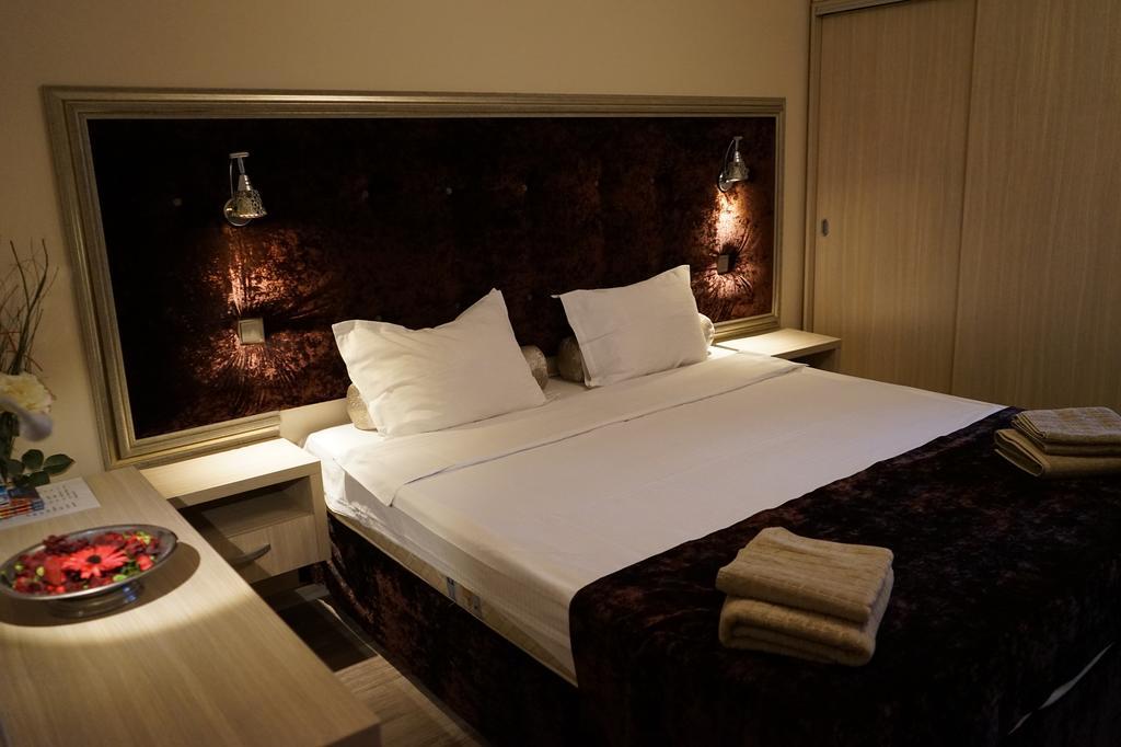 Agentia H Accommodation Bukarest Kültér fotó