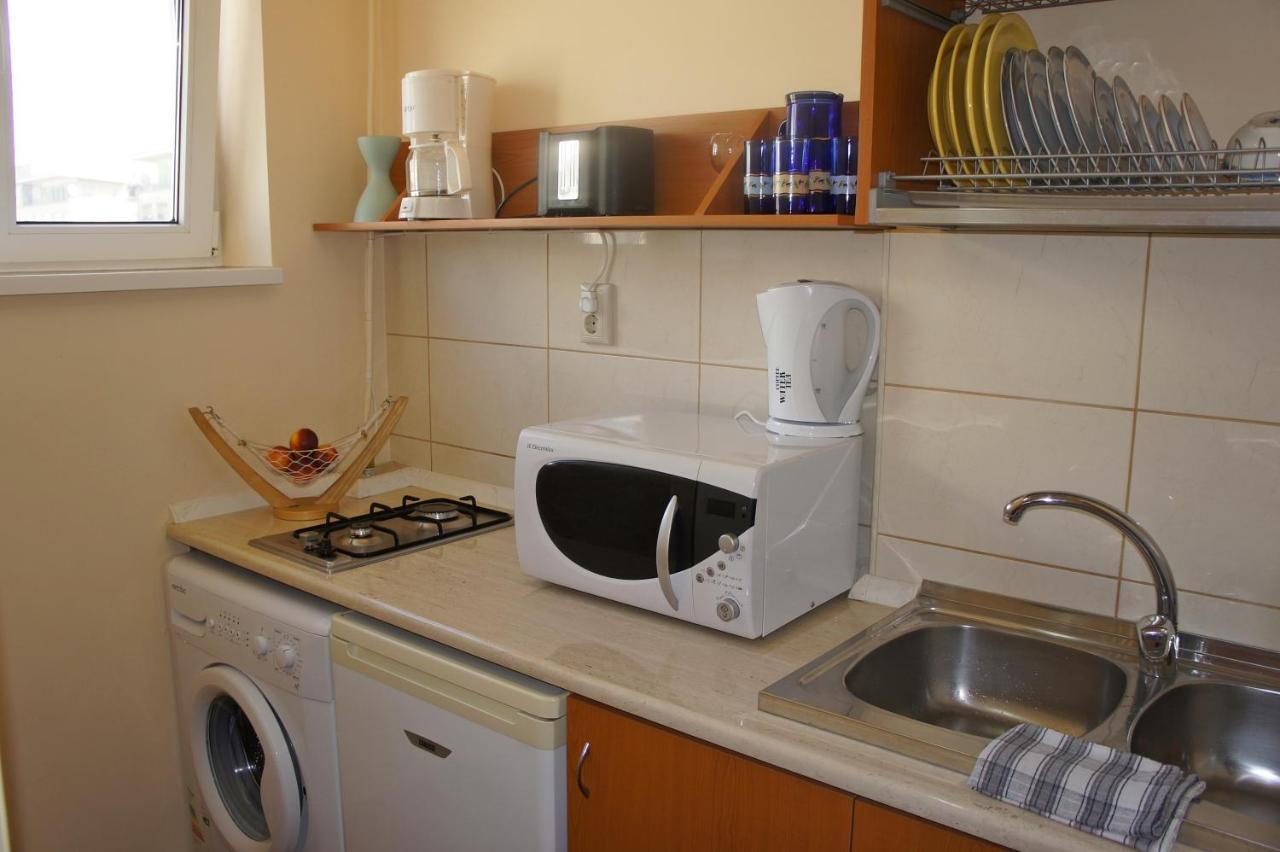 Agentia H Accommodation Bukarest Kültér fotó
